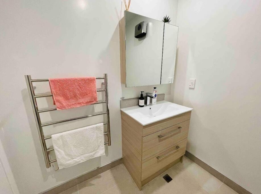 3 Minutes Walk To Riverside Market 4Bed4Bath 基督城 外观 照片